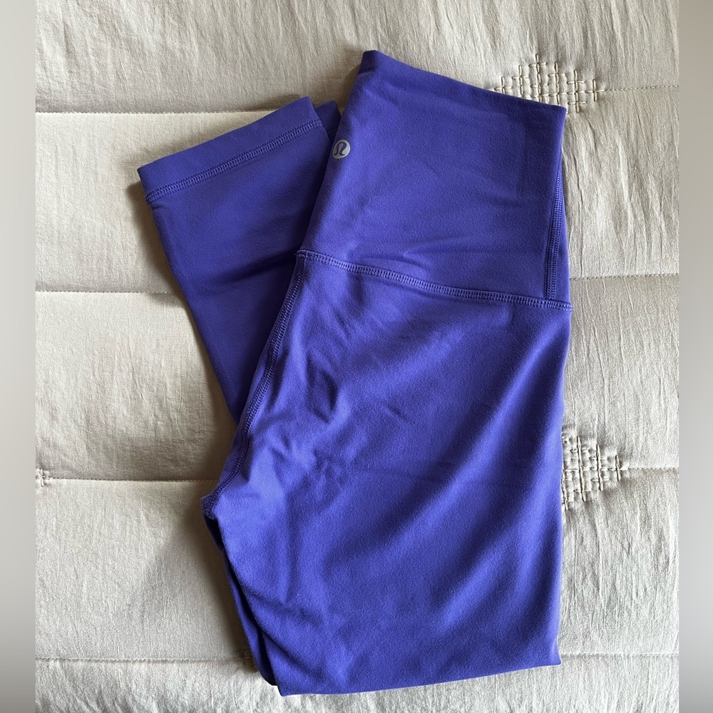 lululemon wunder under high rise crop 23”, size 4